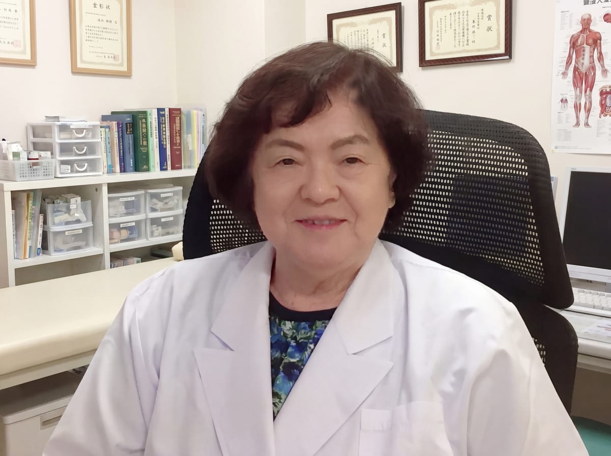 理事長 小口 邦子
